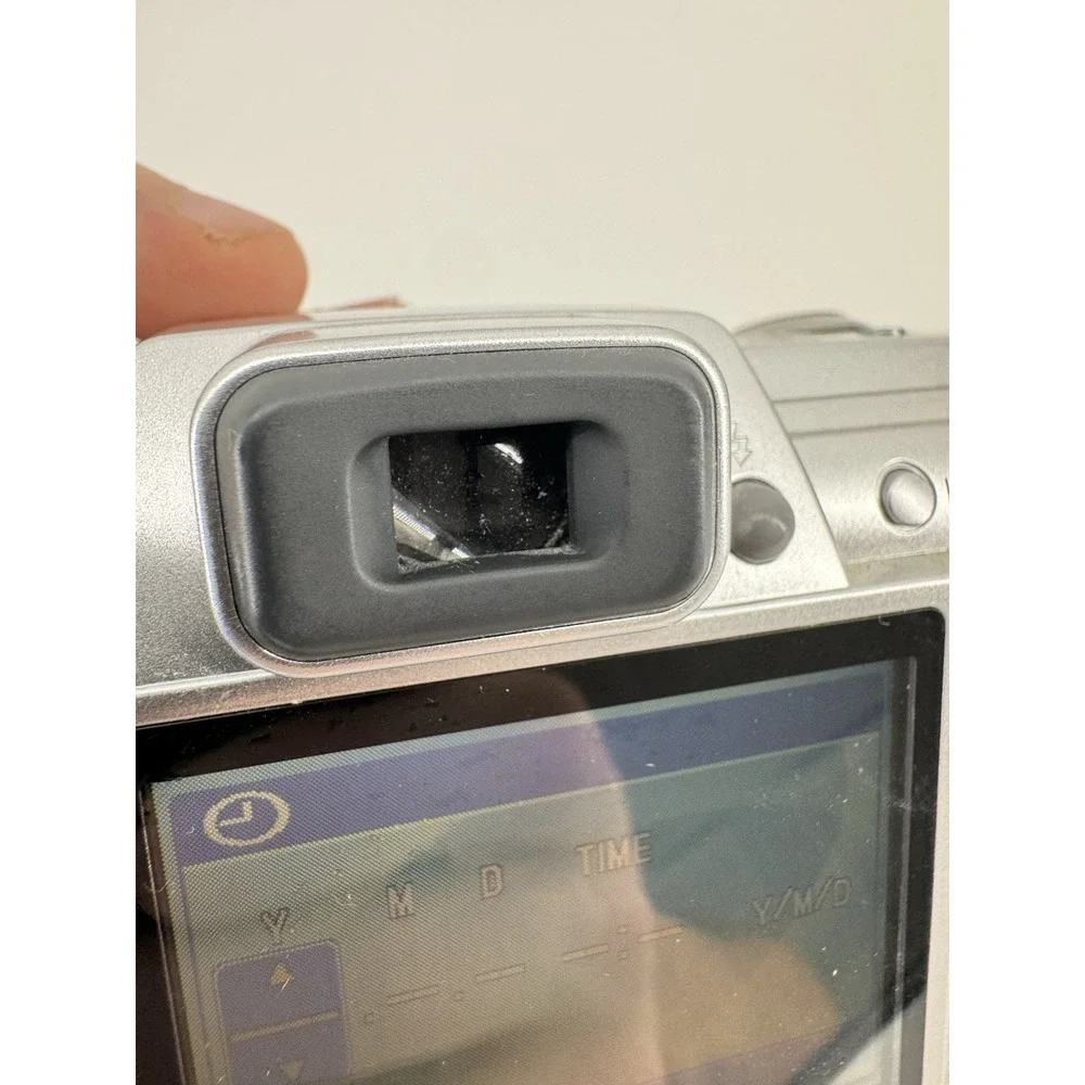 Olympus SP-510 UZ 10X Zoom 7.1MP Digital Camera Silver With Box Tested & Working